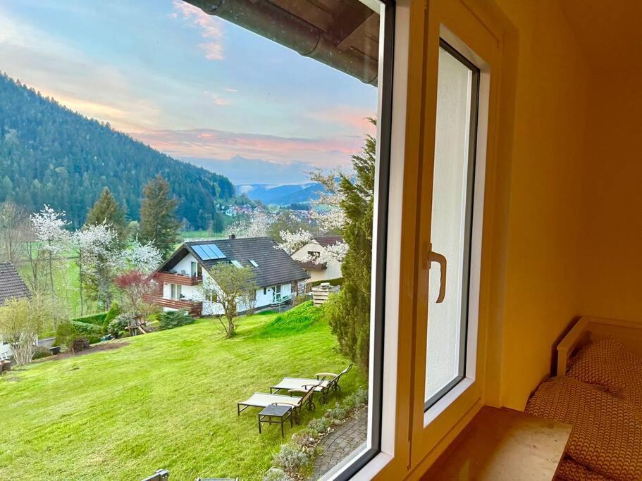 Black Forest Scenic Escape بيرسبرون المظهر الخارجي الصورة